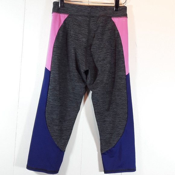 Adidas workout, yoga, exercise  lounge capri pants size 12 - Picture 4 of 6